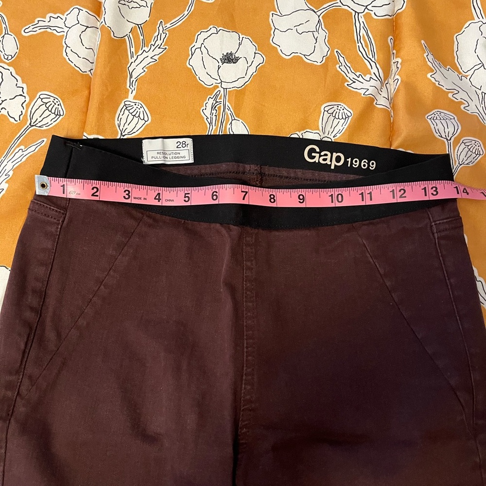 Gap 1969 Burgundy Pants
